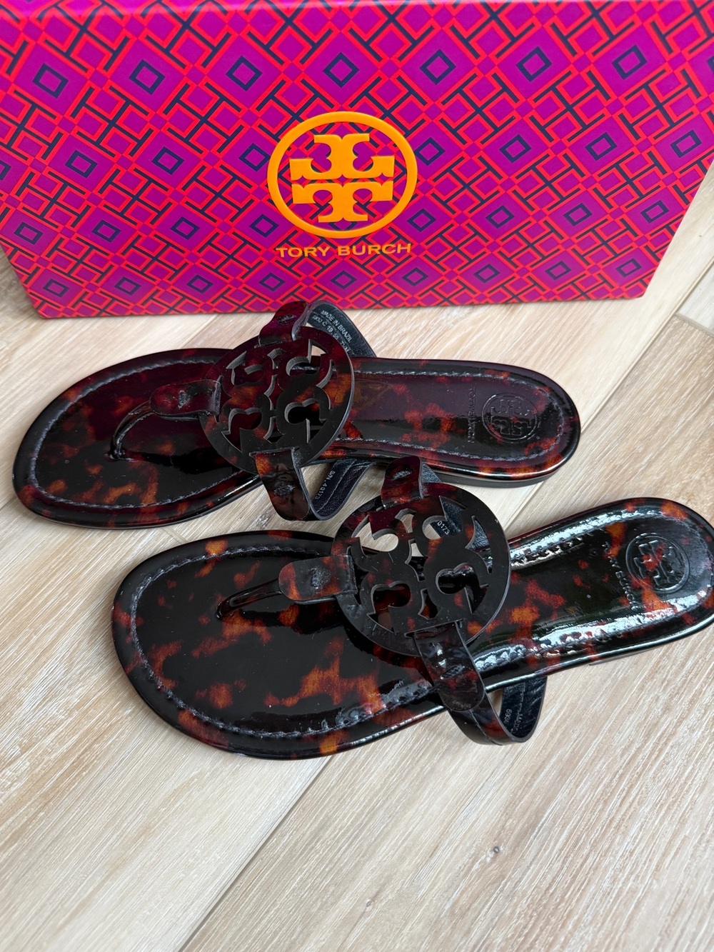 Tory Burch Miller Patent Sandal Tortoise Sz 7.5 Flat Thong - Picture 4 of 12